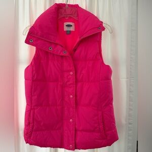 Old Navy Women’s Hot Pink Puffer Vest Size Small